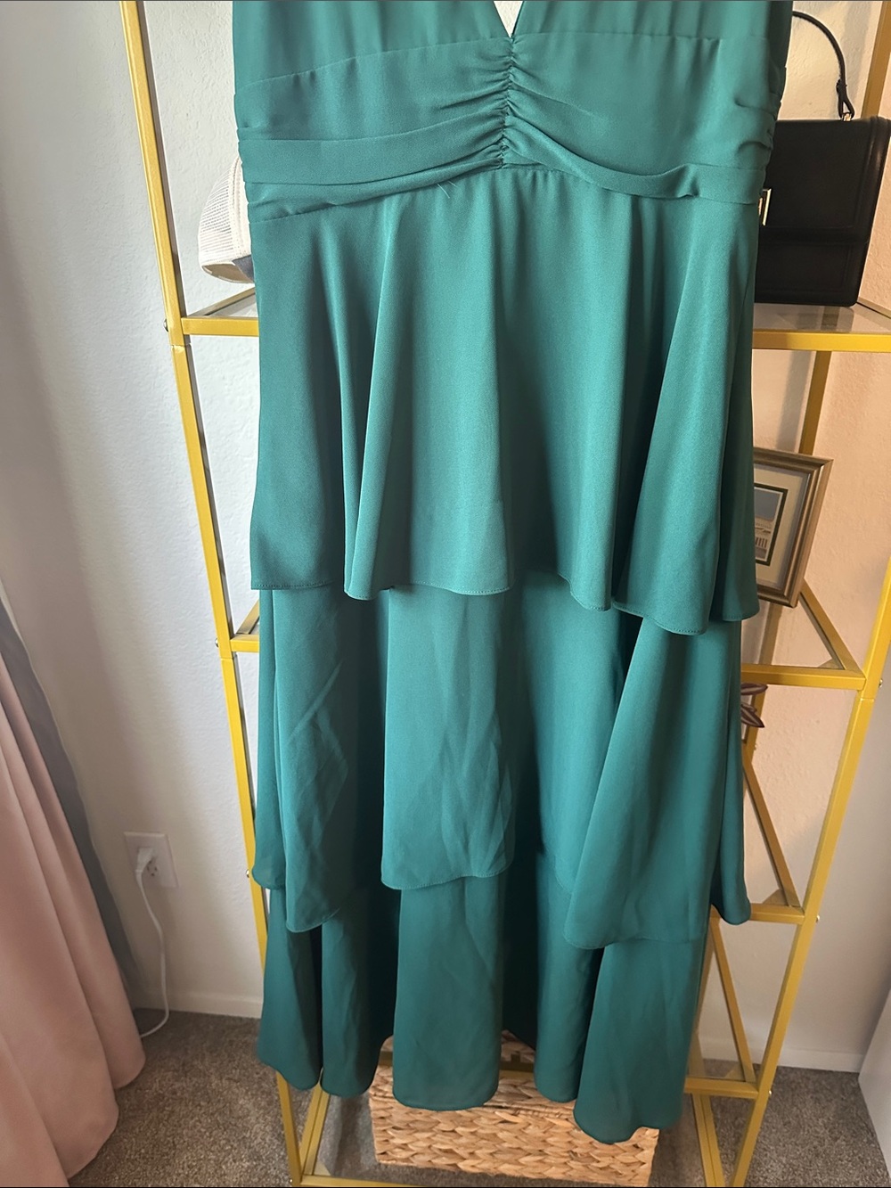 Lulus - Celebration Time - Sleeveless Deep V Emerald Green Tiered Maxi Dress - Picture 4 of 6